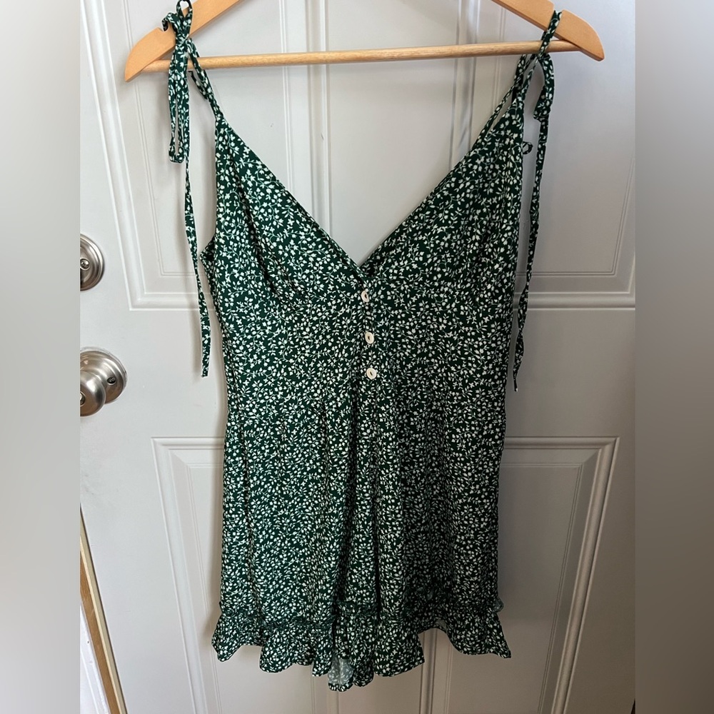 Princess Polly Green Floral Romper Size 2